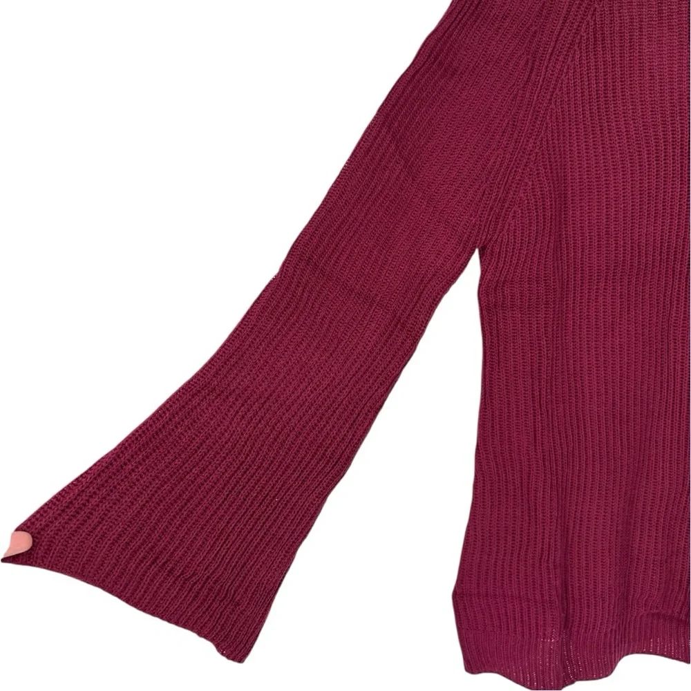 Hayden LA Burgundy Knit Sweater size 1X Flared Cuff Long Sleeve NWT Back Cutout